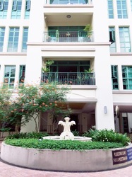The Sunnydale (D19), Condominium #242372071